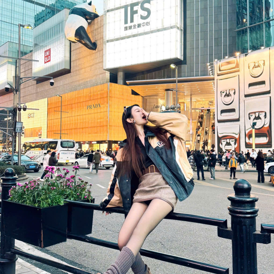 Quảng Trường Ifs